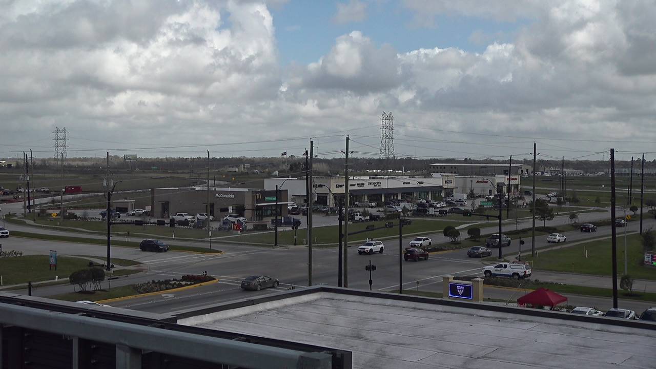 Thumbnail for current weather camera view from Iowa Colony Police Department in Meridiana, Texas