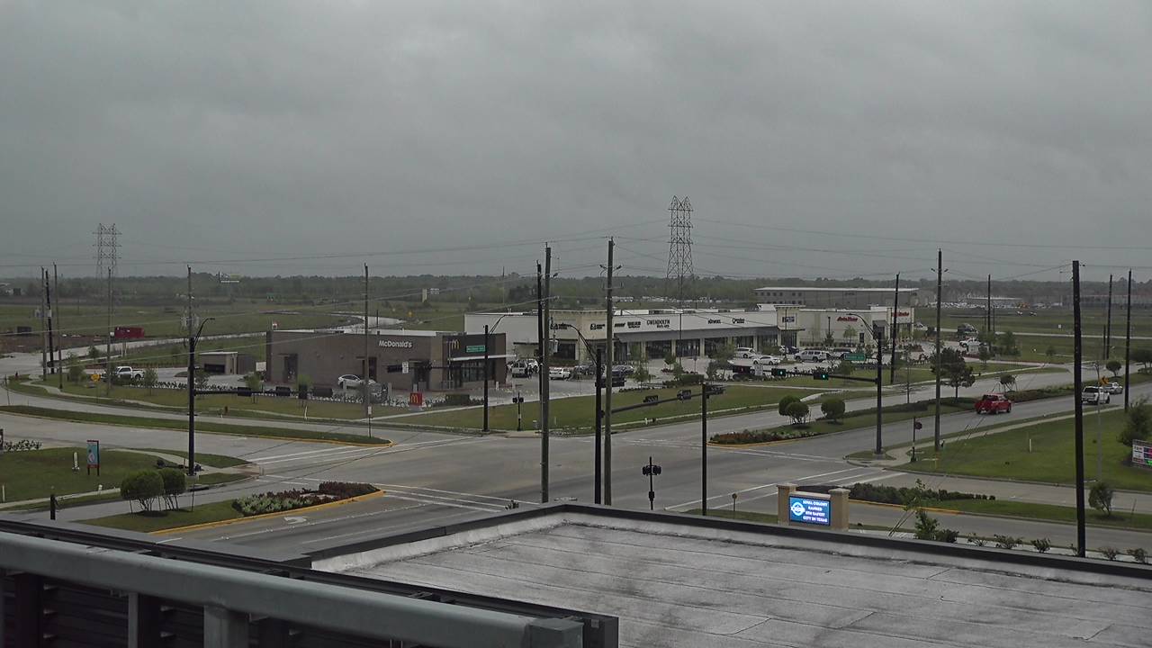 Thumbnail for current weather camera view from Iowa Colony Police Department in Meridiana, Texas
