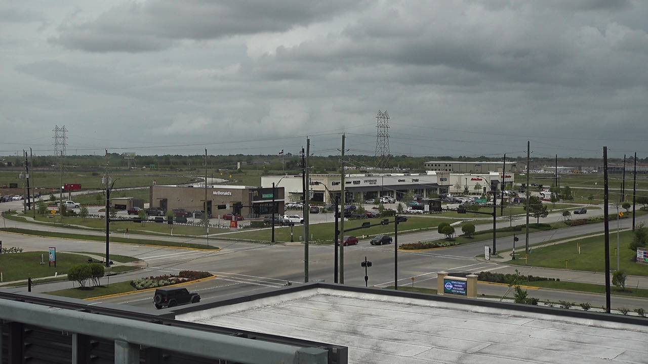 Thumbnail for current weather camera view from Iowa Colony Police Department in Meridiana, Texas