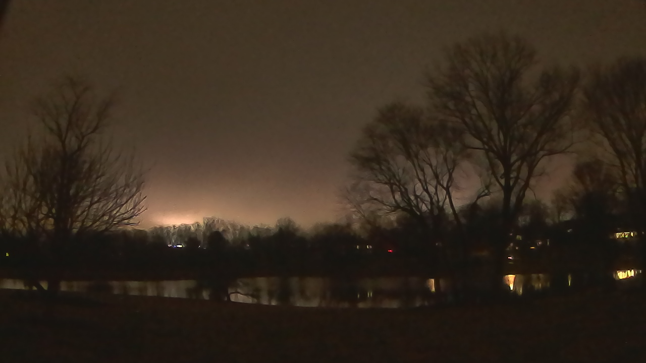 Thumbnail for current weather camera view from The Greens in Ijamsville, Maryland