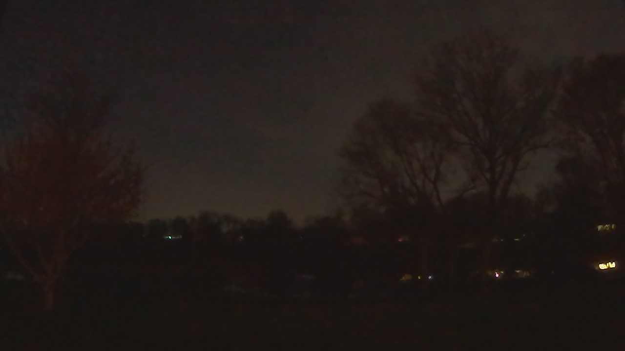 Thumbnail for current weather camera view from The Greens in Ijamsville, Maryland