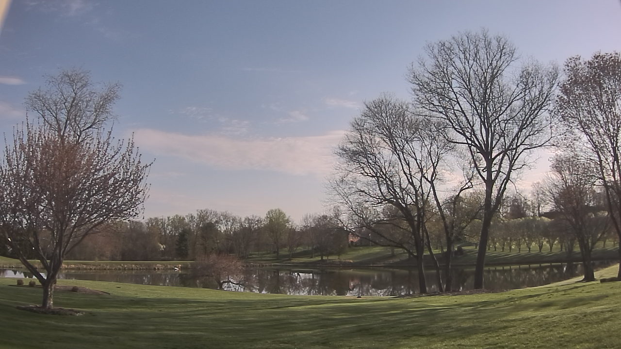 Thumbnail for current weather camera view from The Greens in Ijamsville, Maryland