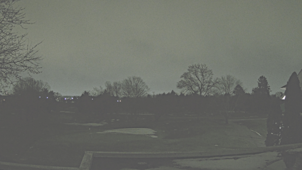 Thumbnail for current weather camera view from Country Club of Indianapolis in Indianapolis, Indiana