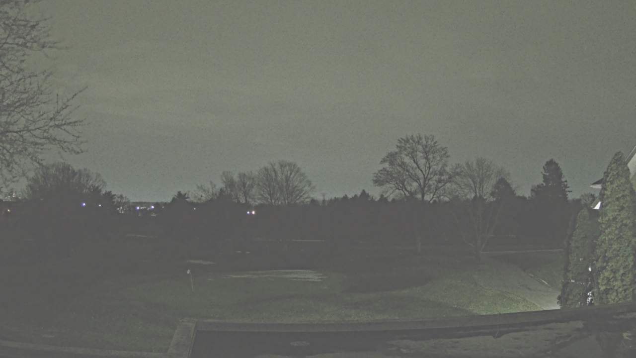 Thumbnail for current weather camera view from Country Club of Indianapolis in Indianapolis, Indiana