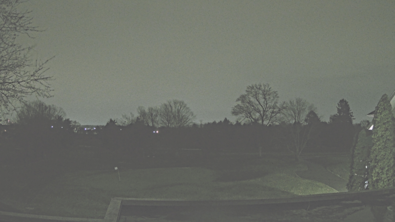 Thumbnail for current weather camera view from Country Club of Indianapolis in Indianapolis, Indiana