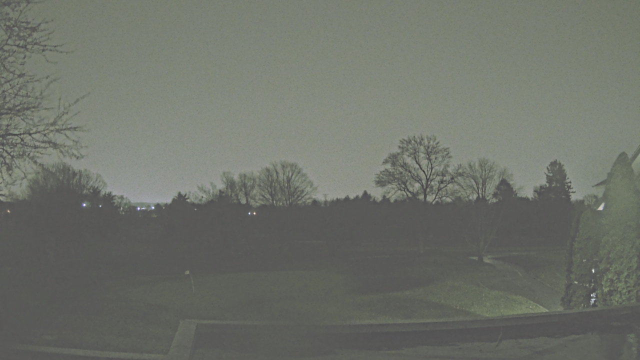 Thumbnail for current weather camera view from Country Club of Indianapolis in Indianapolis, Indiana