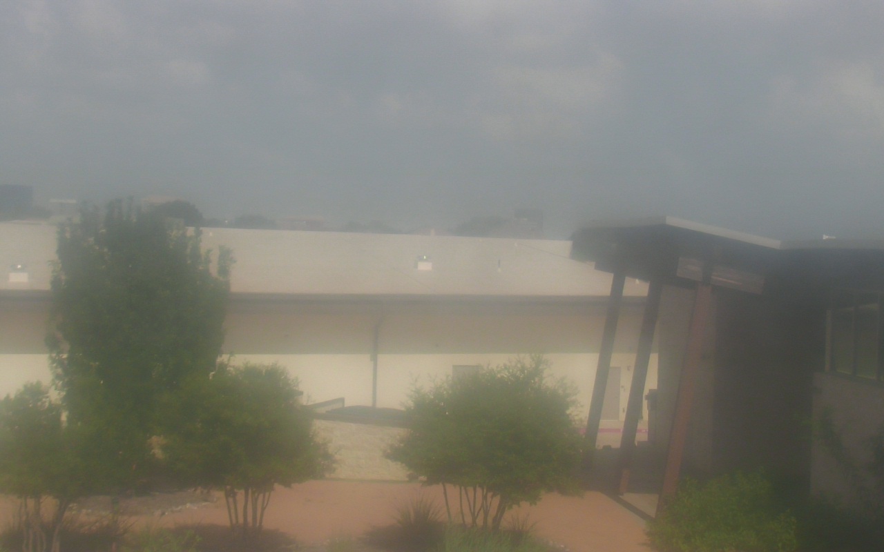 Thumbnail for current weather camera view from Elise Walker Outdoor Learning Center in Irving, Texas