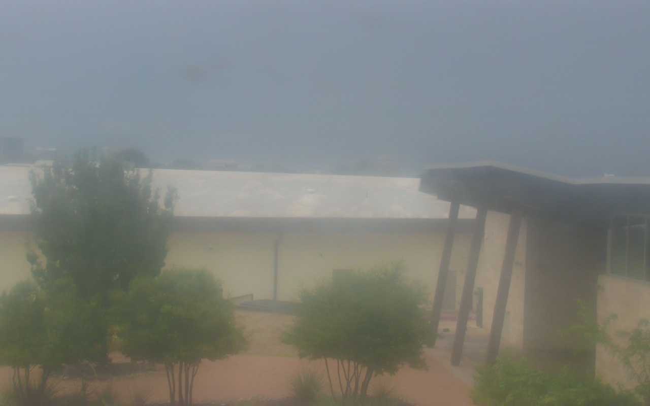 Thumbnail for current weather camera view from Elise Walker Outdoor Learning Center in Irving, Texas