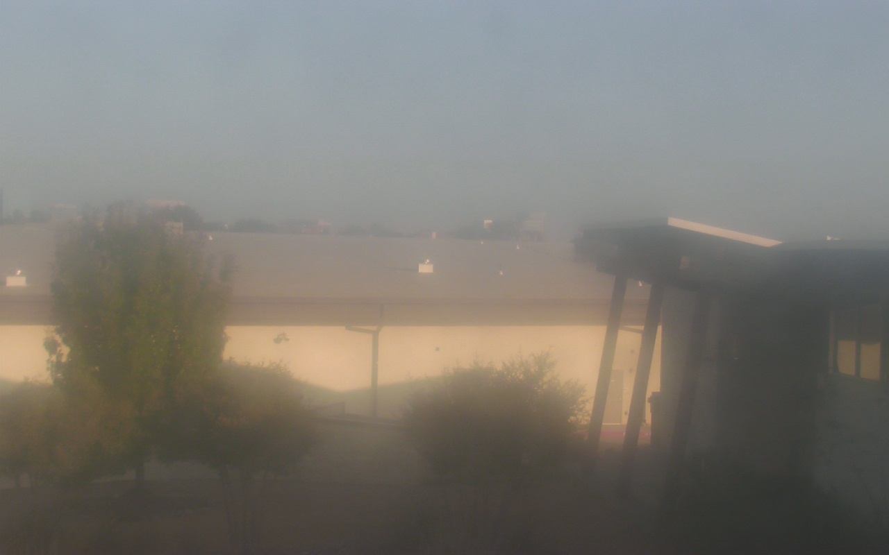 Thumbnail for current weather camera view from Elise Walker Outdoor Learning Center in Irving, Texas