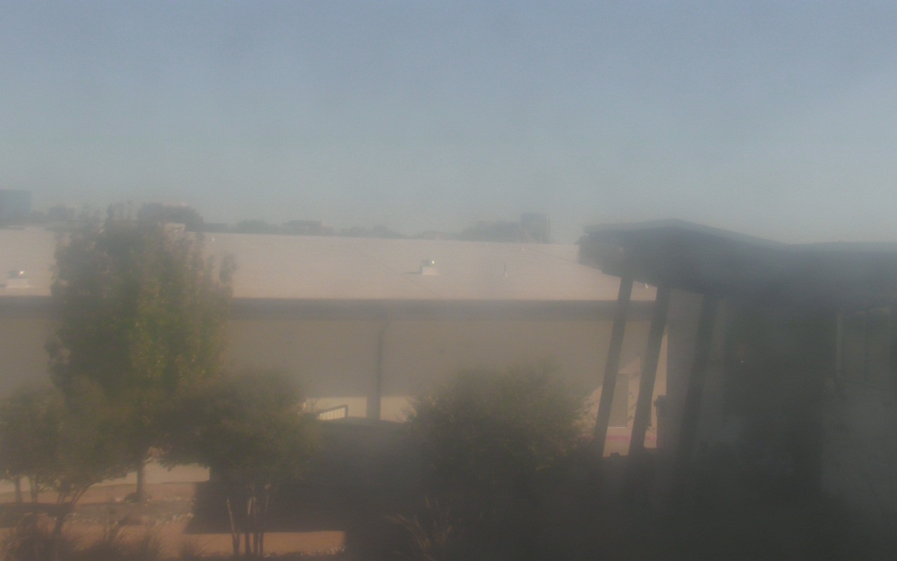 Thumbnail for current weather camera view from Elise Walker Outdoor Learning Center in Irving, Texas