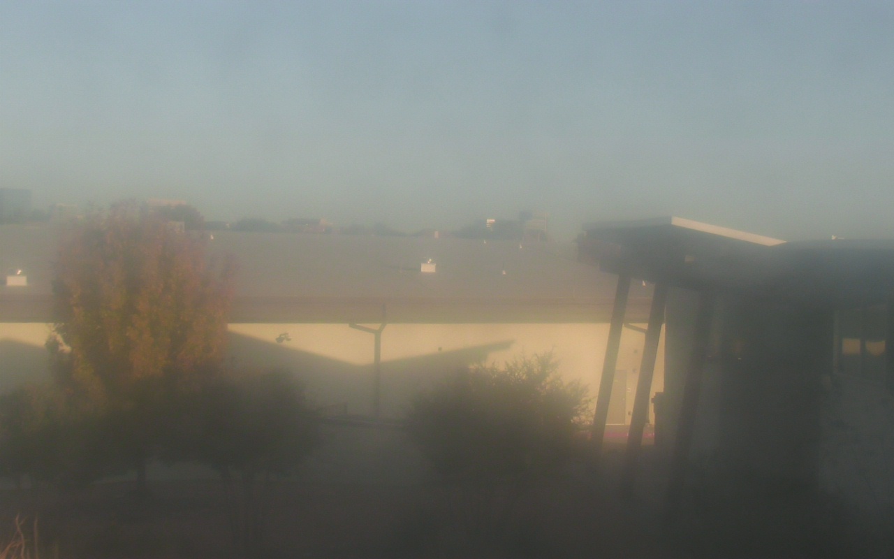 Thumbnail for current weather camera view from Elise Walker Outdoor Learning Center in Irving, Texas