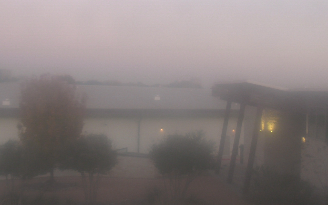 Thumbnail for current weather camera view from Elise Walker Outdoor Learning Center in Irving, Texas