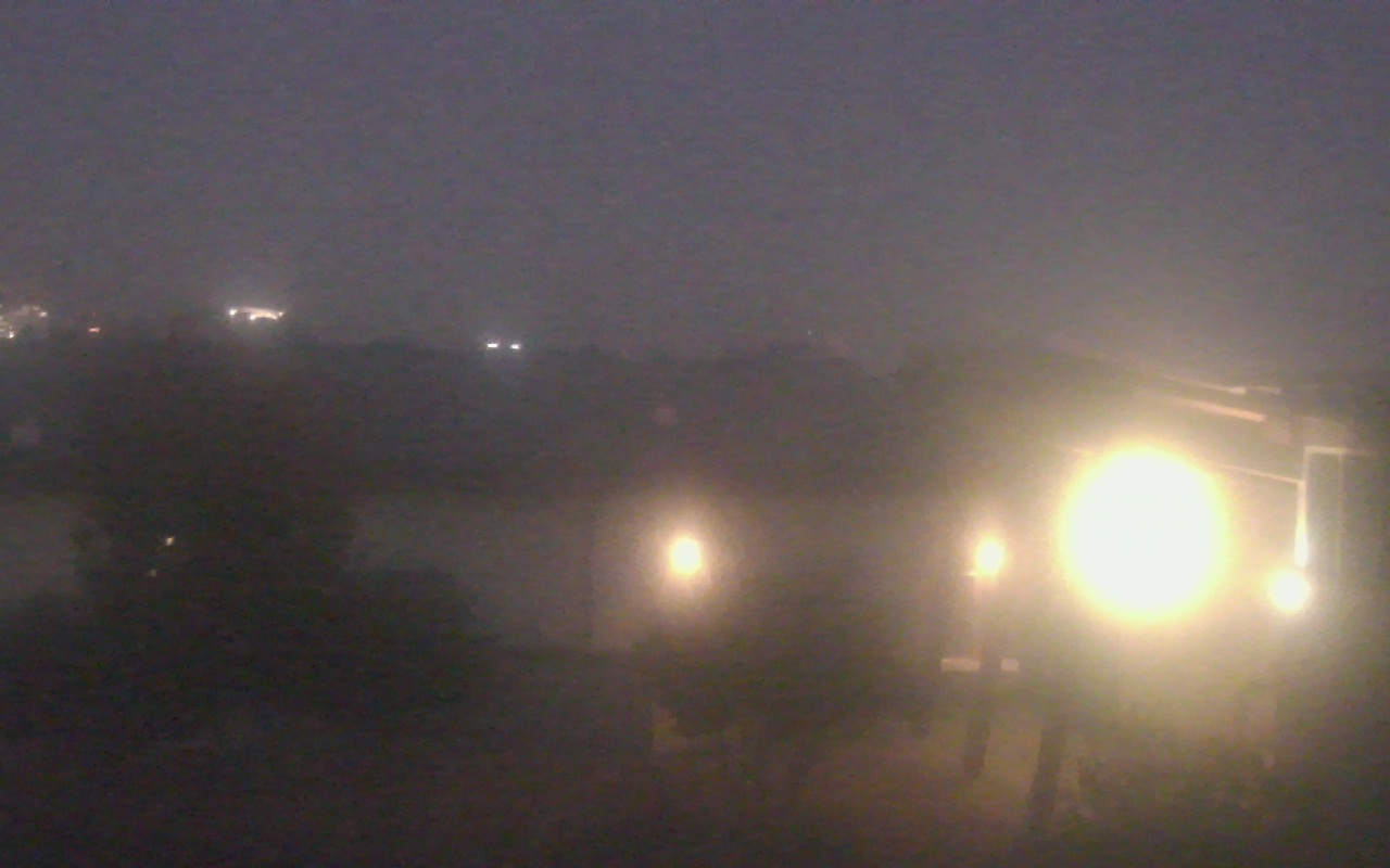 Thumbnail for current weather camera view from Elise Walker Outdoor Learning Center in Irving, Texas