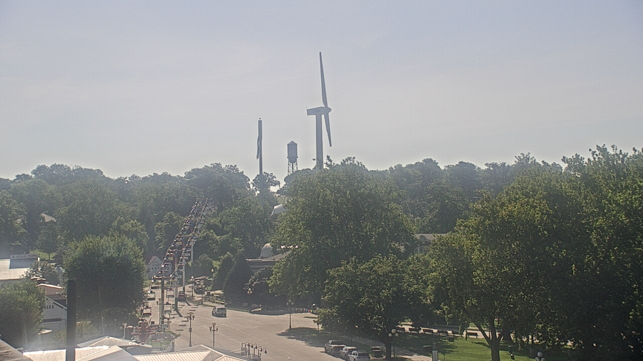 Thumbnail for current weather camera view from Iowa State Fair Grounds in Des Moines, Iowa
