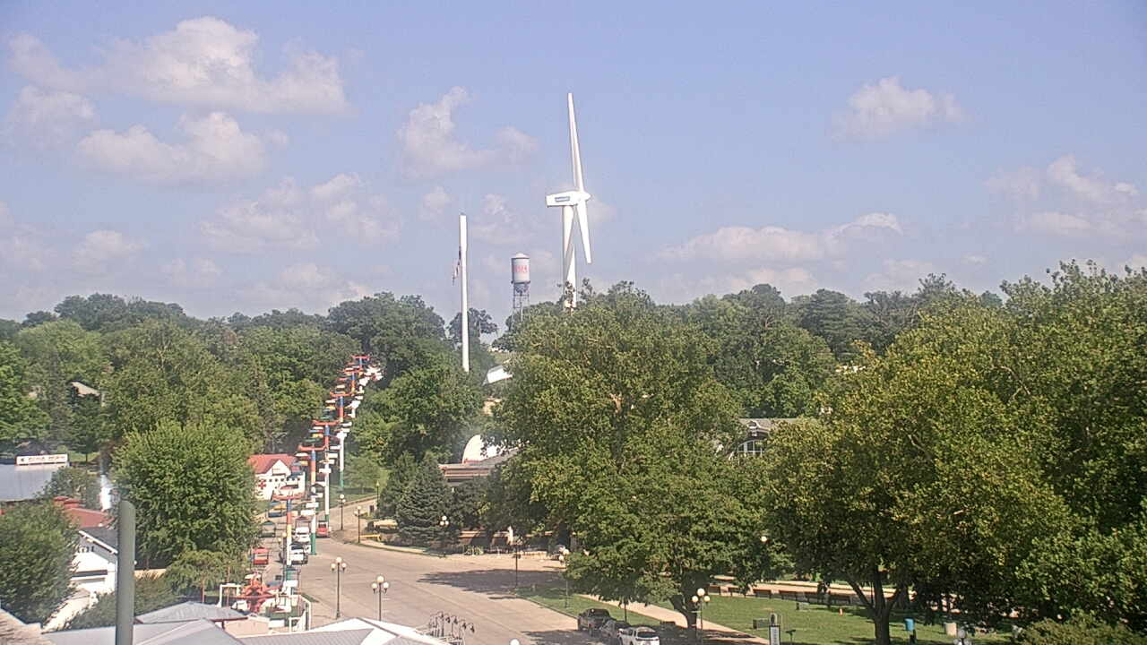 Thumbnail for current weather camera view from Iowa State Fair Grounds in Des Moines, Iowa