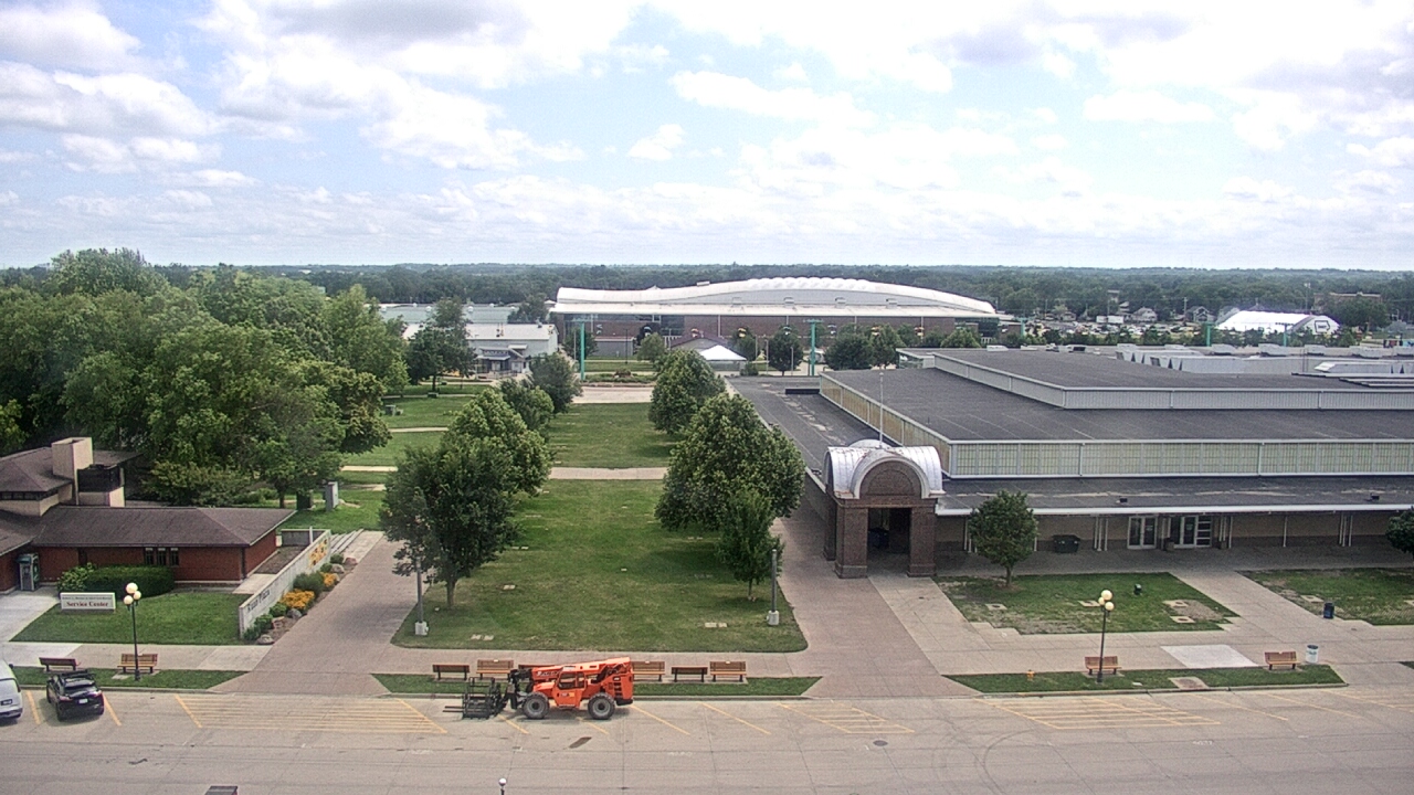 Thumbnail for current weather camera view from Iowa State Fair Grounds in Des Moines, Iowa