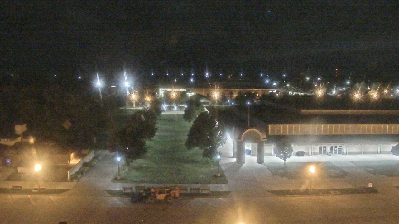 Thumbnail for current weather camera view from Iowa State Fair Grounds in Des Moines, Iowa