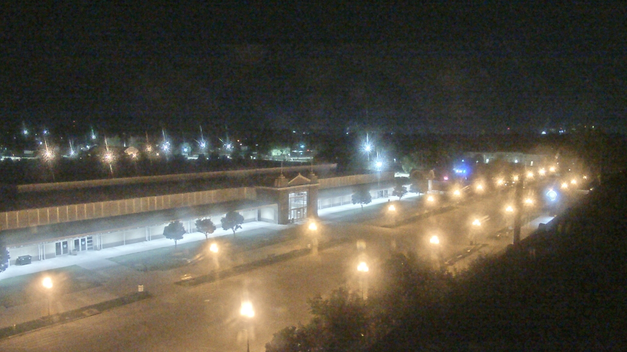 Thumbnail for current weather camera view from Iowa State Fair Grounds in Des Moines, Iowa