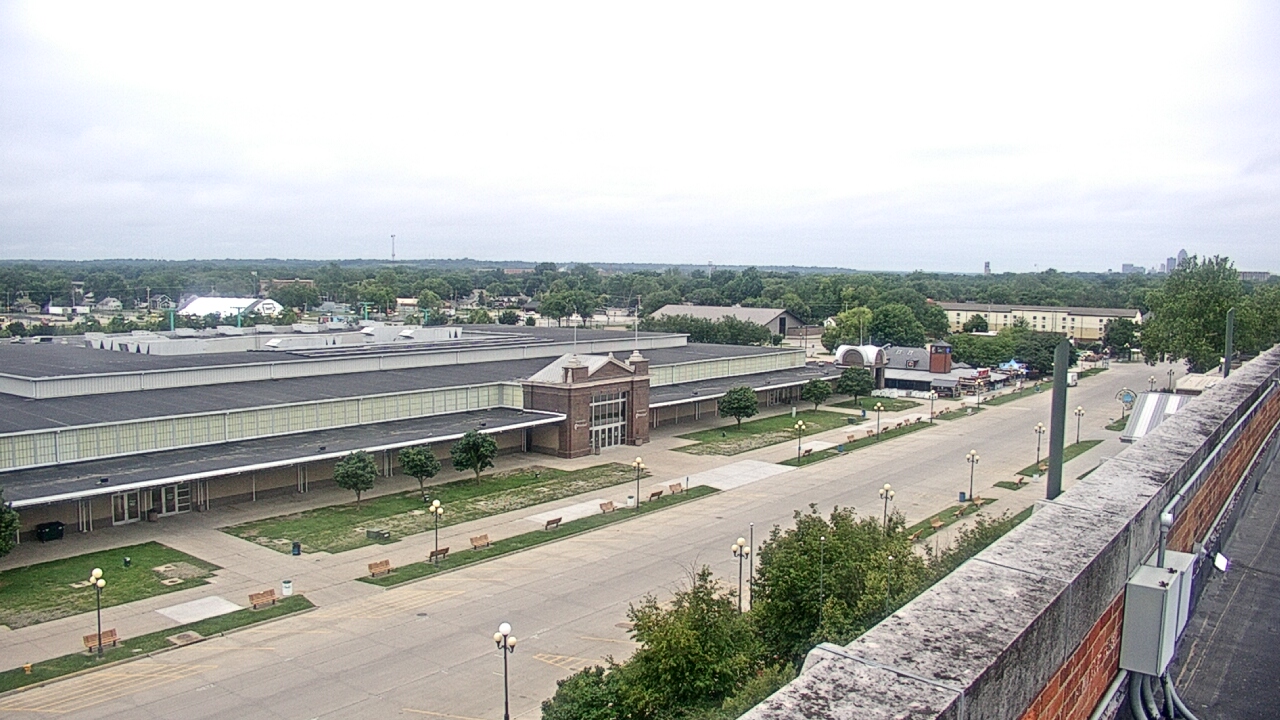 Thumbnail for current weather camera view from Iowa State Fair Grounds in Des Moines, Iowa
