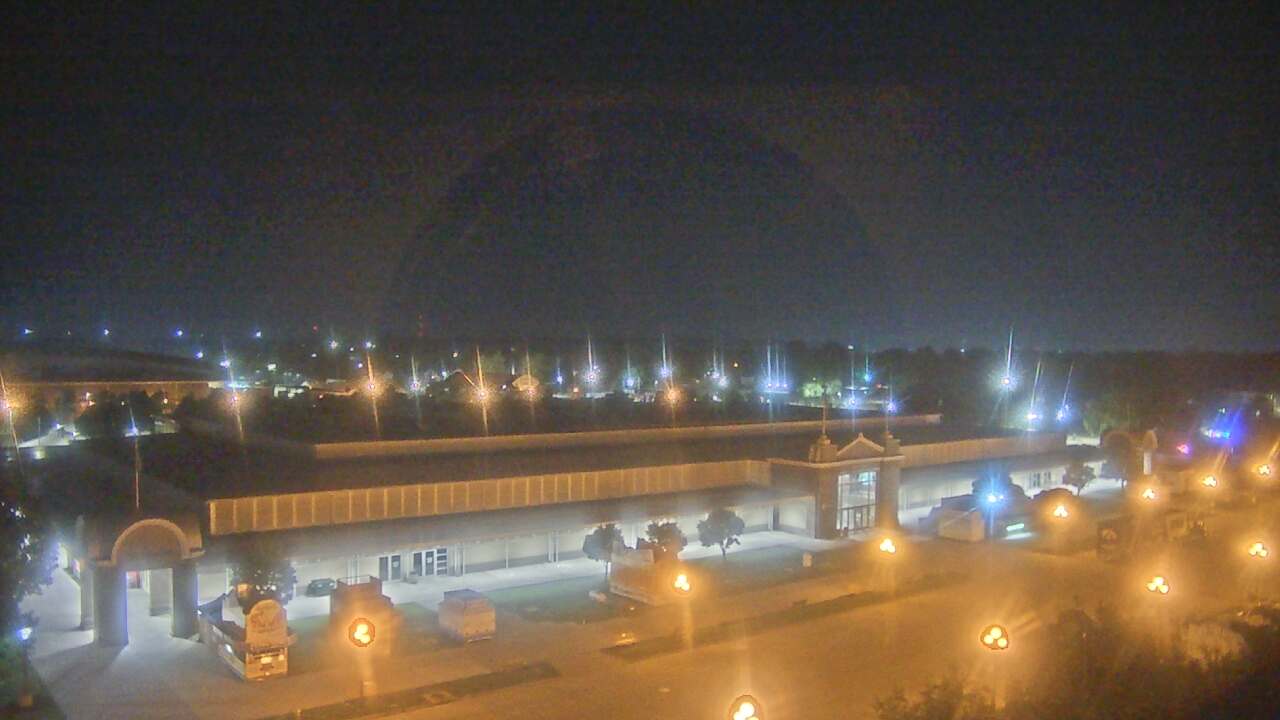 Thumbnail for current weather camera view from Iowa State Fair Grounds in Des Moines, Iowa
