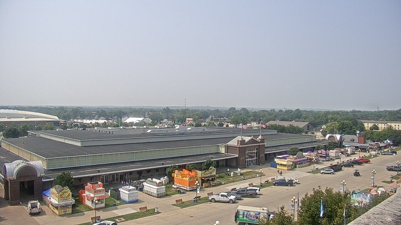 Thumbnail for current weather camera view from Iowa State Fair Grounds in Des Moines, Iowa