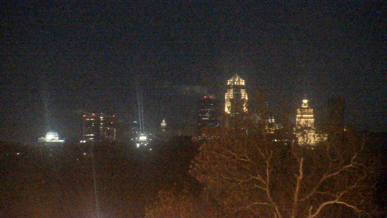 Thumbnail for current weather camera view from Iowa State Fair Grounds in Des Moines, Iowa