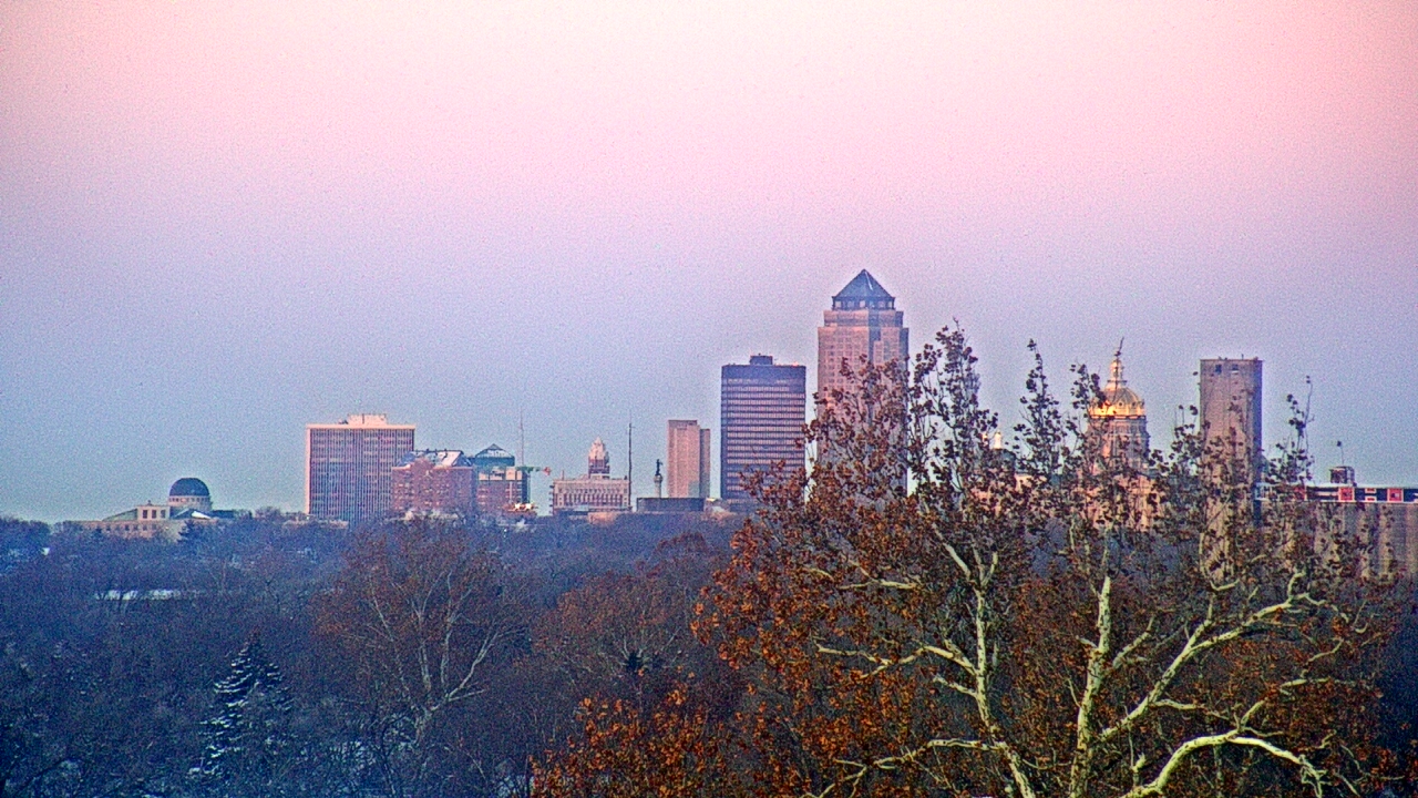 Thumbnail for current weather camera view from Iowa State Fair Grounds in Des Moines, Iowa