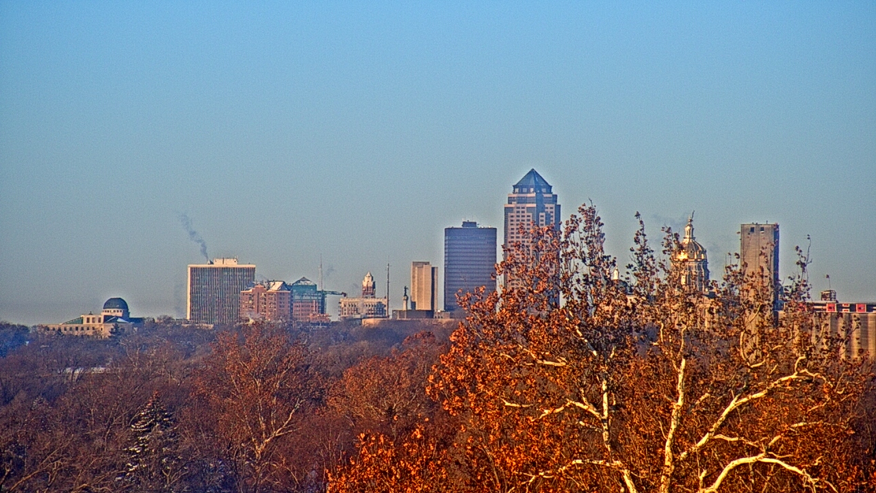 Thumbnail for current weather camera view from Iowa State Fair Grounds in Des Moines, Iowa
