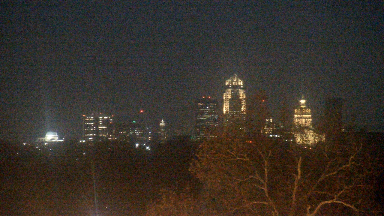 Thumbnail for current weather camera view from Iowa State Fair Grounds in Des Moines, Iowa