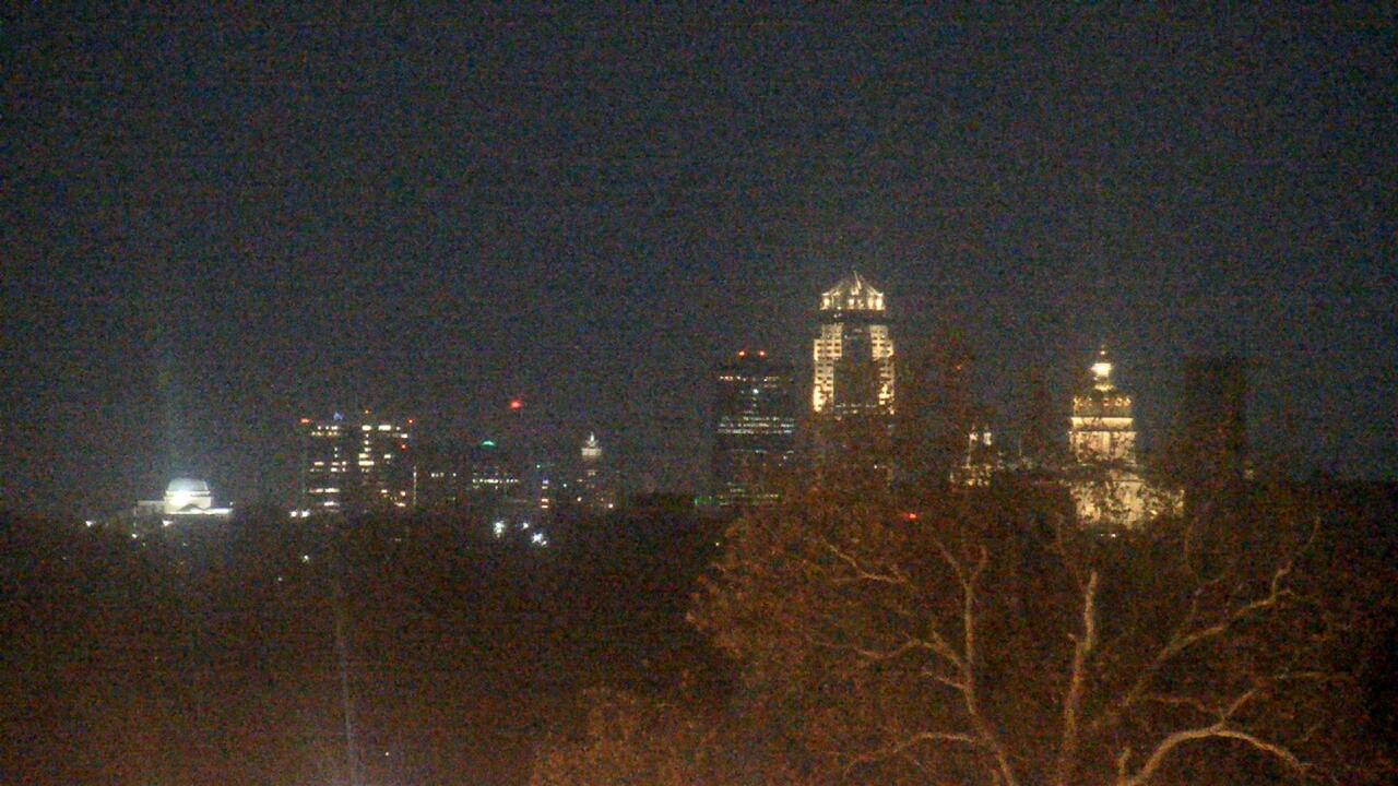 Thumbnail for current weather camera view from Iowa State Fair Grounds in Des Moines, Iowa