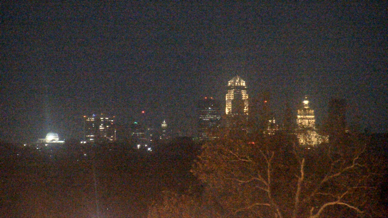 Thumbnail for current weather camera view from Iowa State Fair Grounds in Des Moines, Iowa