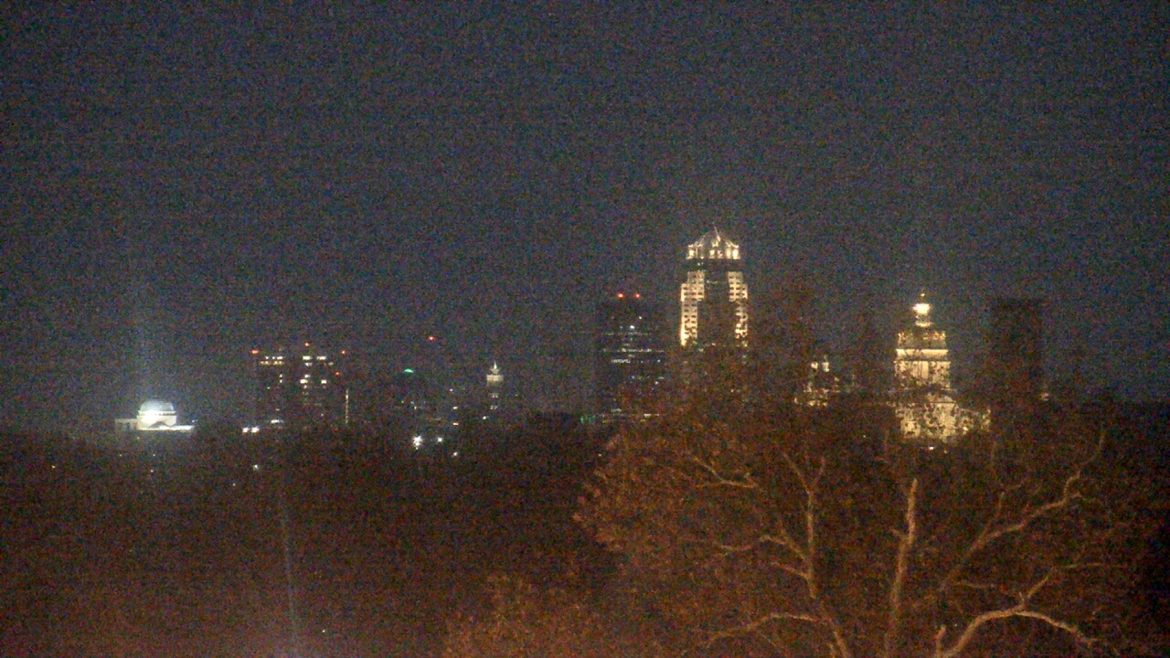 Thumbnail for current weather camera view from Iowa State Fair Grounds in Des Moines, Iowa