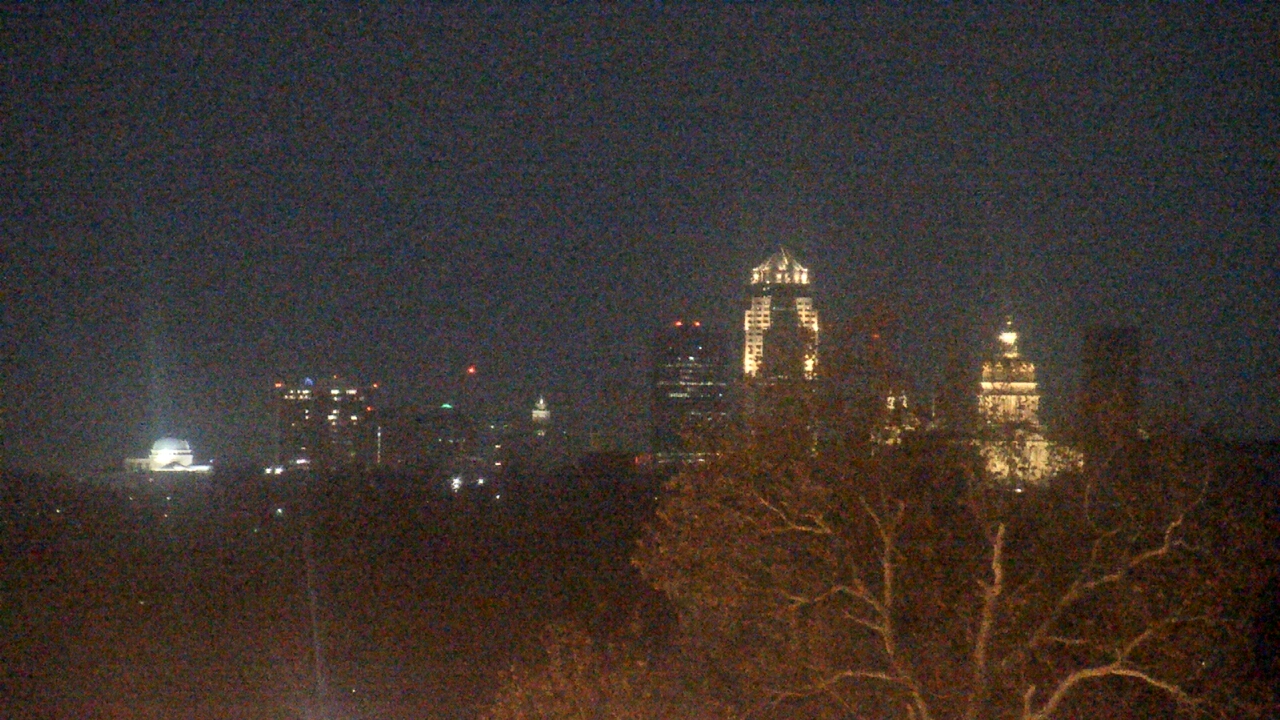 Thumbnail for current weather camera view from Iowa State Fair Grounds in Des Moines, Iowa