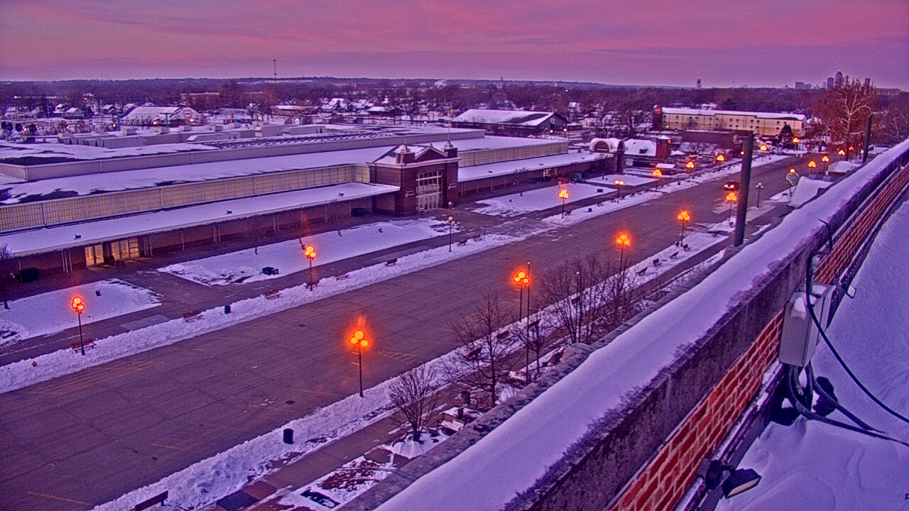 Thumbnail for current weather camera view from Iowa State Fair Grounds in Des Moines, Iowa
