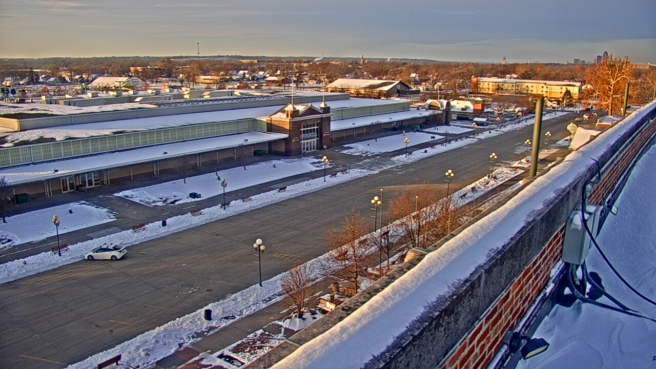 Thumbnail for current weather camera view from Iowa State Fair Grounds in Des Moines, Iowa