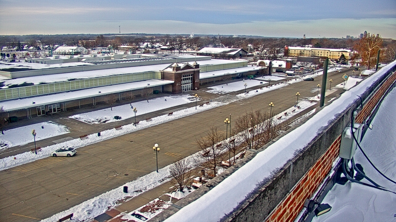 Thumbnail for current weather camera view from Iowa State Fair Grounds in Des Moines, Iowa