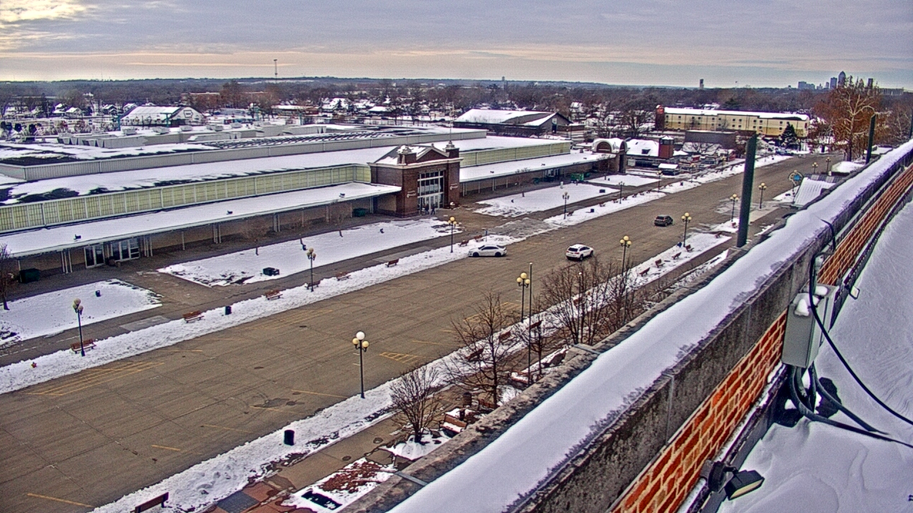 Thumbnail for current weather camera view from Iowa State Fair Grounds in Des Moines, Iowa