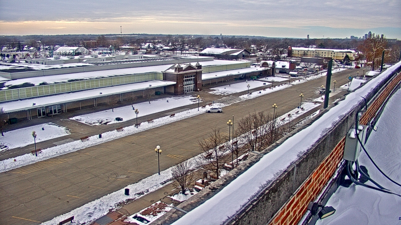 Thumbnail for current weather camera view from Iowa State Fair Grounds in Des Moines, Iowa