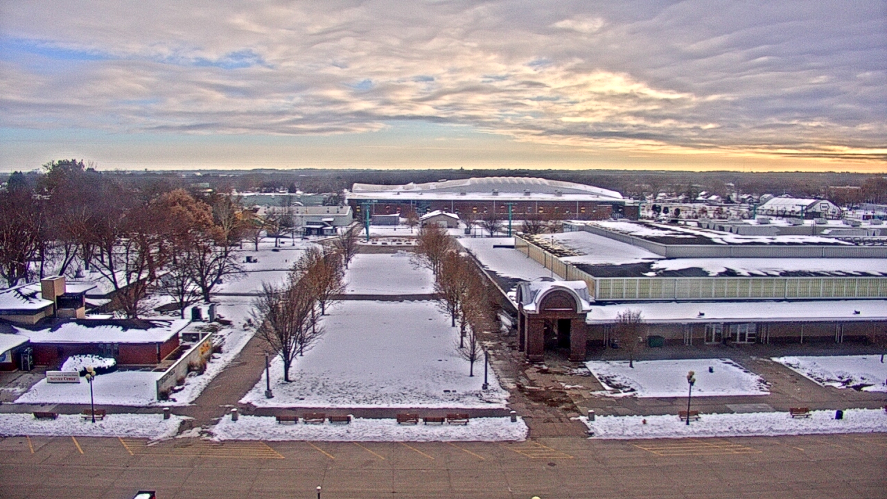 Thumbnail for current weather camera view from Iowa State Fair Grounds in Des Moines, Iowa