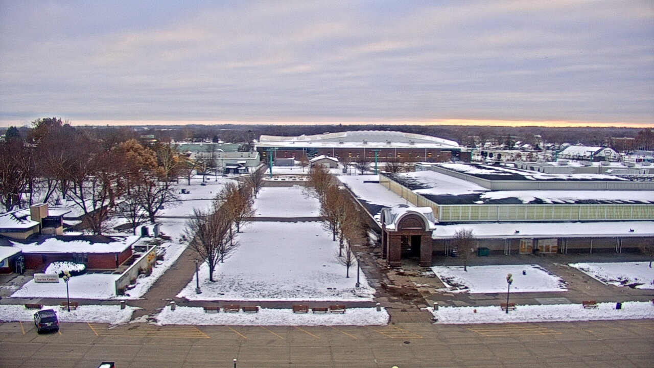 Thumbnail for current weather camera view from Iowa State Fair Grounds in Des Moines, Iowa