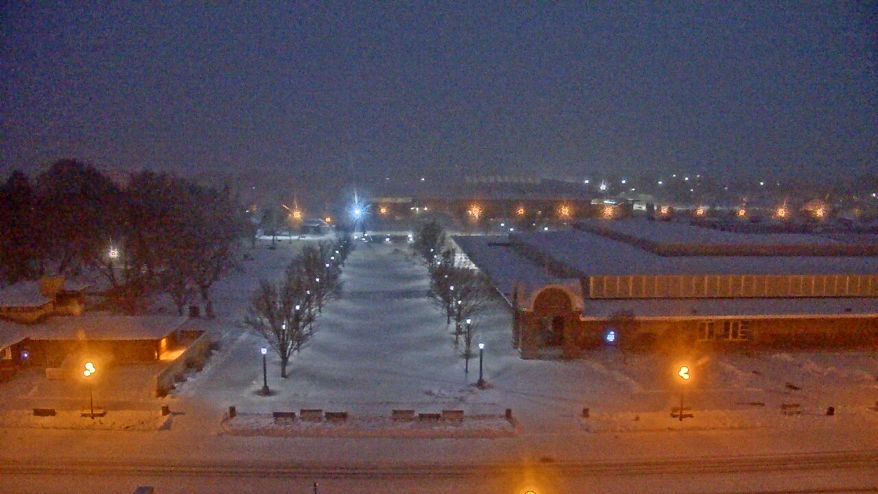 Thumbnail for current weather camera view from Iowa State Fair Grounds in Des Moines, Iowa