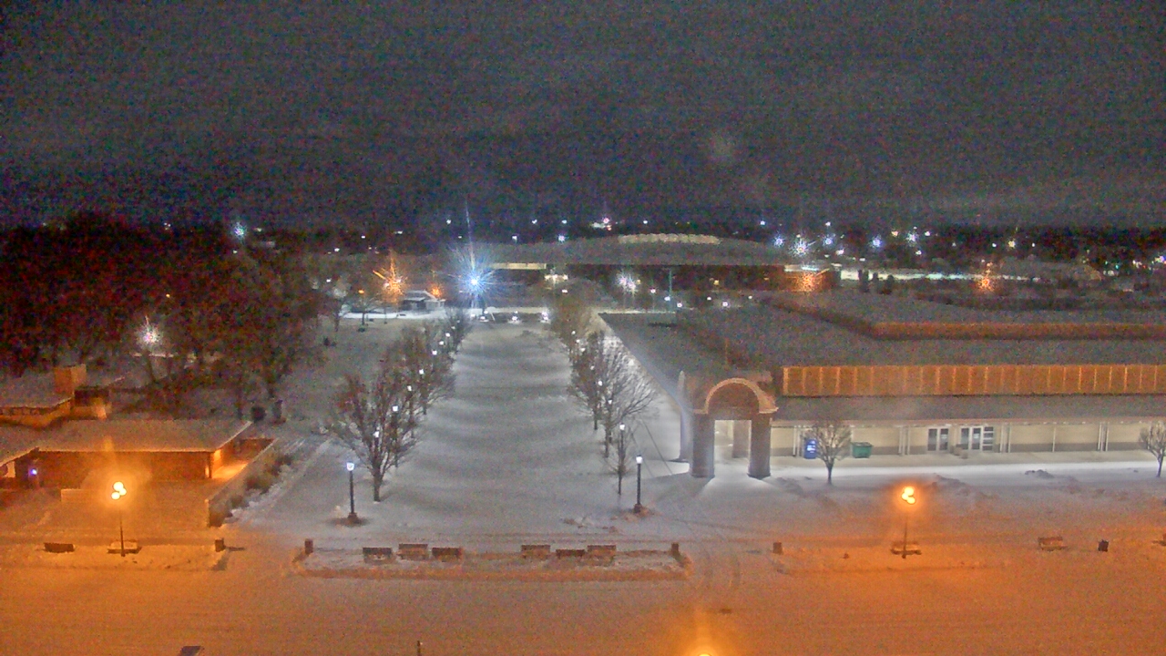 Thumbnail for current weather camera view from Iowa State Fair Grounds in Des Moines, Iowa