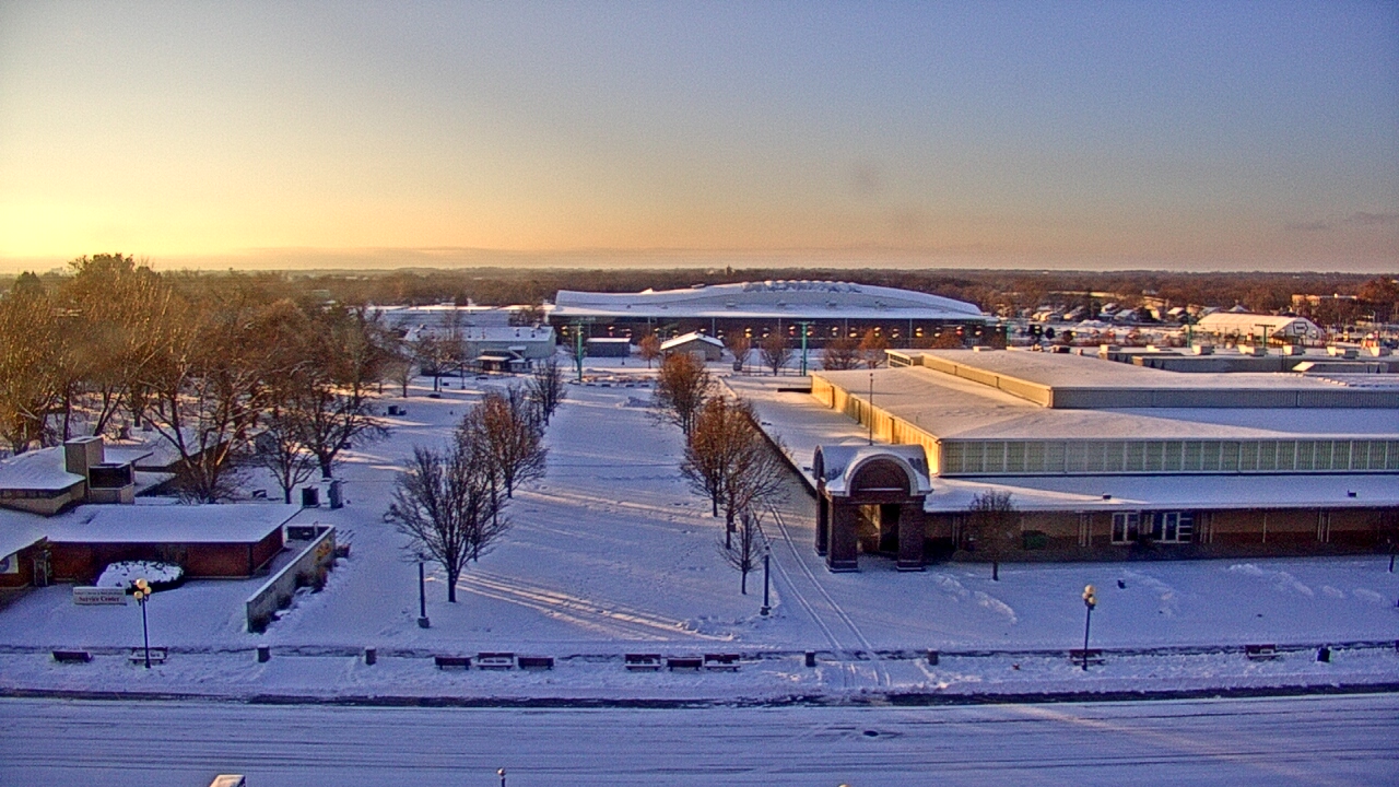 Thumbnail for current weather camera view from Iowa State Fair Grounds in Des Moines, Iowa