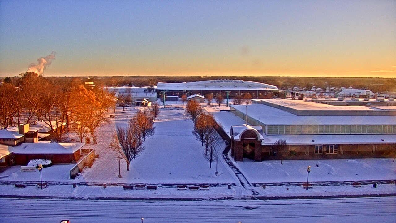 Thumbnail for current weather camera view from Iowa State Fair Grounds in Des Moines, Iowa