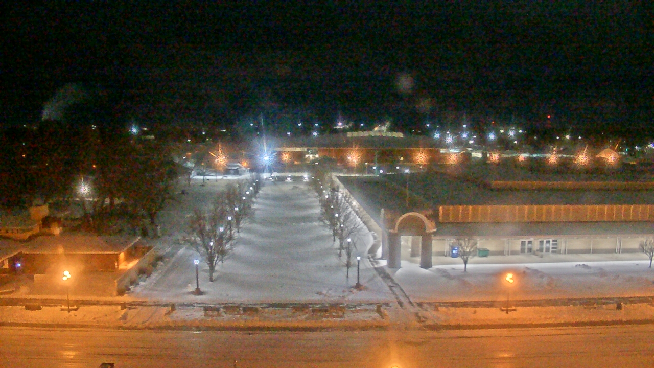 Thumbnail for current weather camera view from Iowa State Fair Grounds in Des Moines, Iowa
