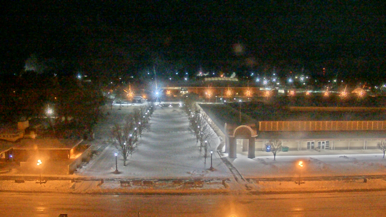 Thumbnail for current weather camera view from Iowa State Fair Grounds in Des Moines, Iowa