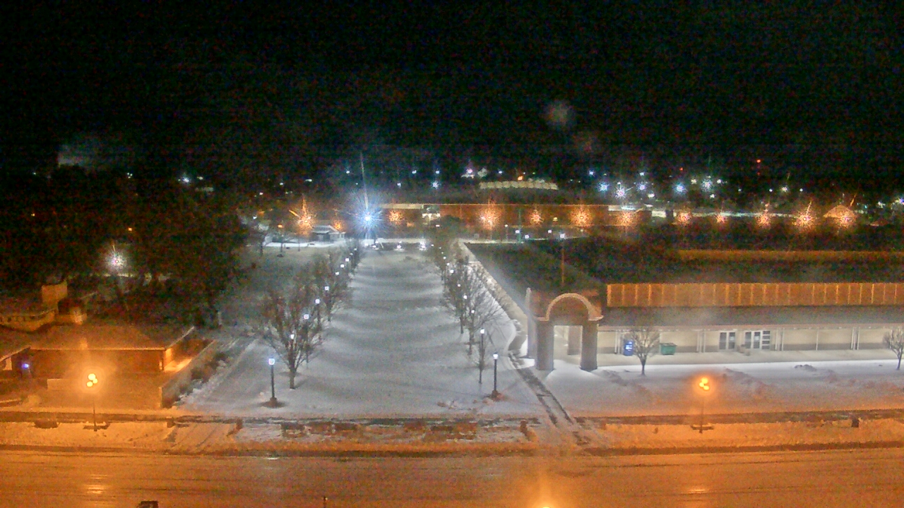 Thumbnail for current weather camera view from Iowa State Fair Grounds in Des Moines, Iowa