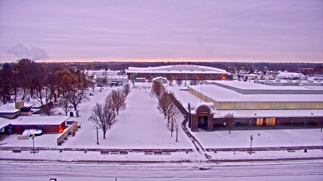 Thumbnail for current weather camera view from Iowa State Fair Grounds in Des Moines, Iowa