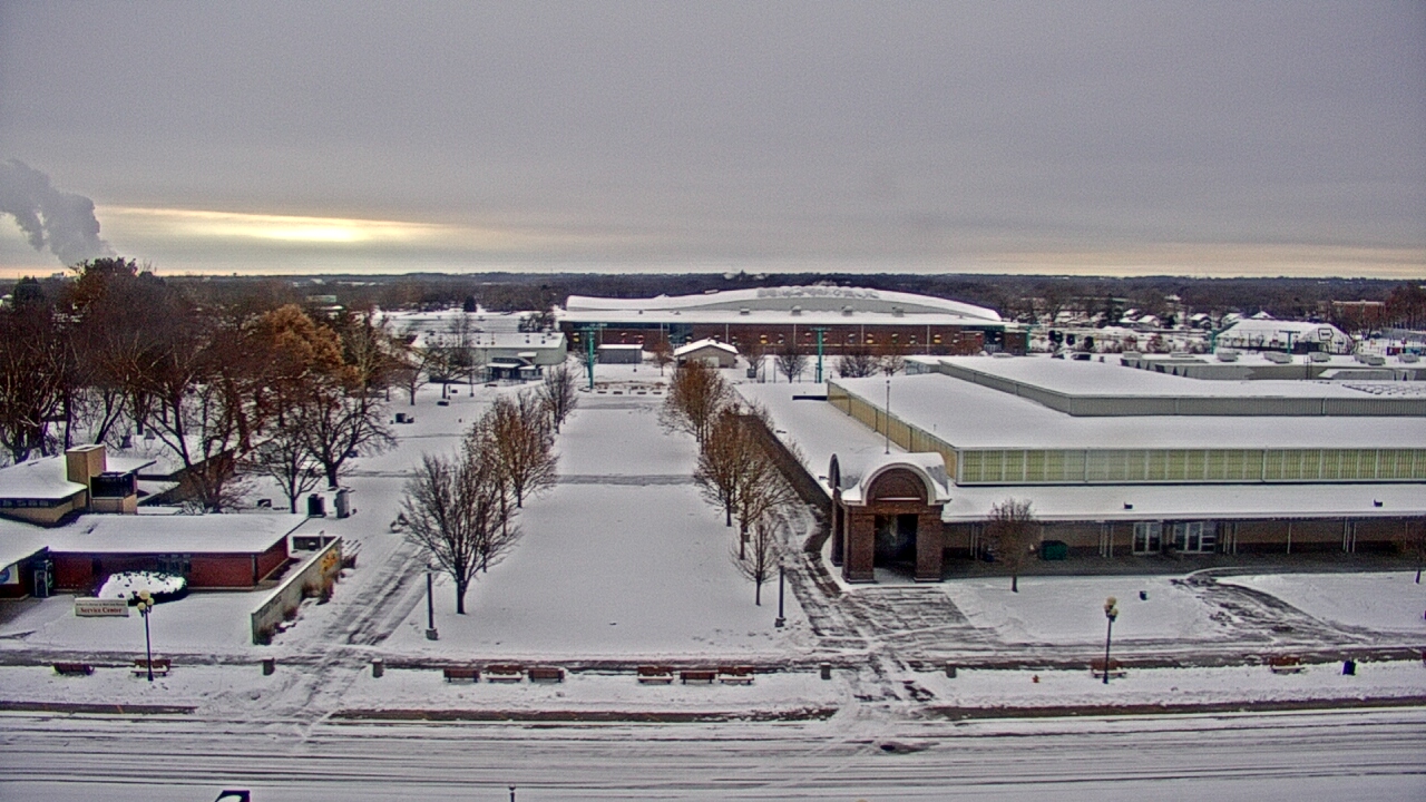 Thumbnail for current weather camera view from Iowa State Fair Grounds in Des Moines, Iowa