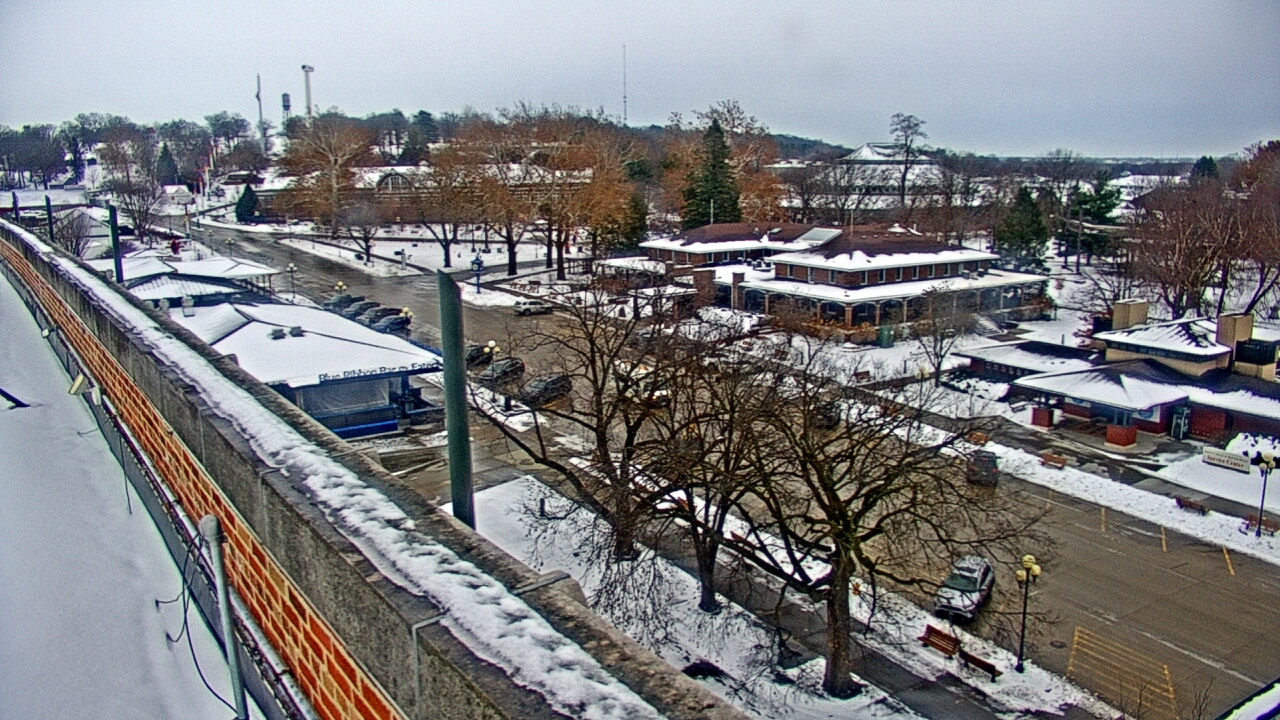 Thumbnail for current weather camera view from Iowa State Fair Grounds in Des Moines, Iowa